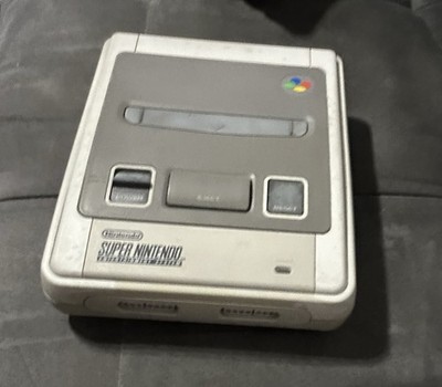Super Nintendo Entertainment System SNES Konsole  - nur Konsole