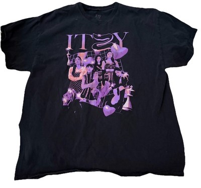 ITZY Checkmate the 1st World U.S. Tour 2022 shirt XL KPOP