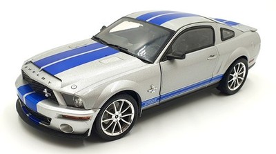 Shelby Collectibles 1/18 Scale DC16126F - 2008 Shelby GT500KR - Silver/Blue