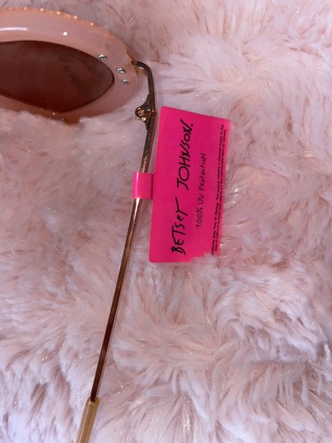 Occhiali da sole donna Betsey Johnson cuore rosa oro rosa nuovi con etichetta specchio rari nuovi - Foto 4 di 7