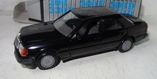 Cursor Mercedes-Benz E-Klasse W124 "Corp Diplomatique" Sondermodell 1:35 SB1163