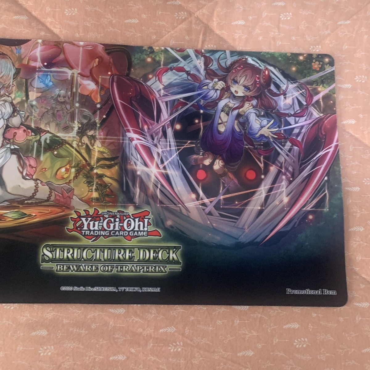 yugioh structure deck beware of traptrix Yugioh! Playmat Structure Deck: Beware of Traptrix