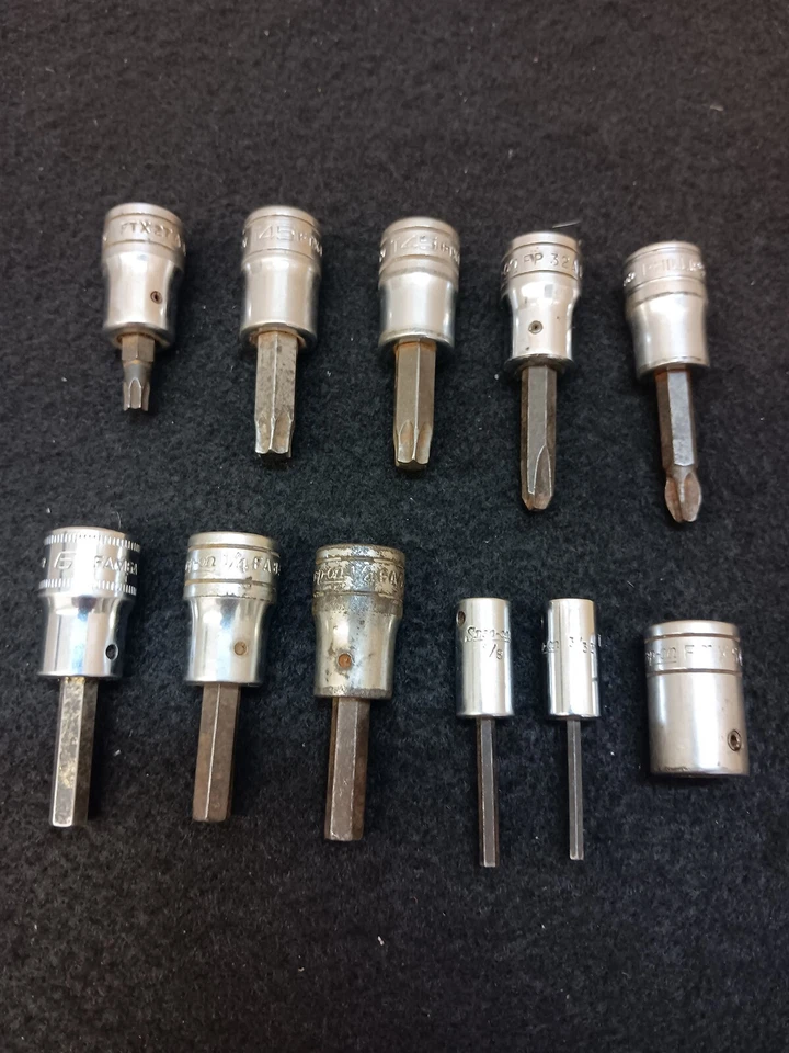 GOOD USED 11 PIECE ASSORTED 1/4"-3/8"DRIVE TORX, PHILLIPS,&ALLEN SNAP ON SOCKETS - Image 2 of 2