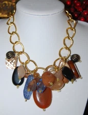 WONDERFUL GOLD TONED METAL & MULTICOLORED ACRYLIC BEAD CHARMS STATEMENT NECKLACE