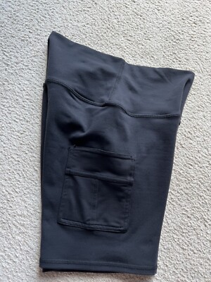 Alo Yoga Women's High Waist Cargo Biker Shorts Black 7” Inseam