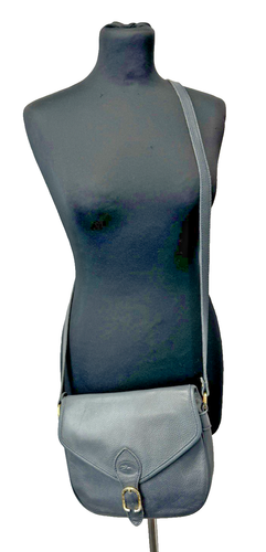 Longchamp Women's Leather Round Crossbody Bag Navy Size S