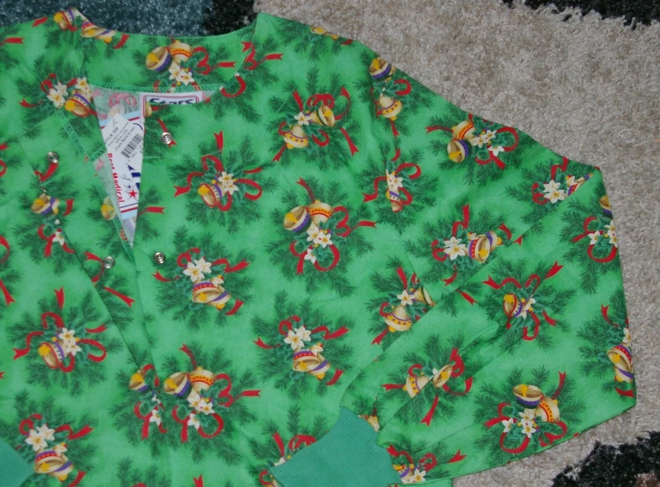 Christmas Warm up Jacket 2 bottom Pockets Knit Cuffs Jingle bells Print Sz XS - Image 2 of 4
