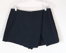 Womens Black Tennis/Running Shorts Size Large New 1P9958