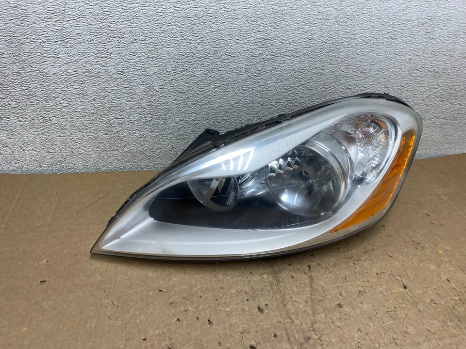 Faro halógeno lateral derecho conductor izquierdo Volvo XC60 2010-2013 OEM V0267 DW Foto 3 de 4