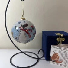 NIB Li Bien Hand Painted Glass Santa Ornament !!