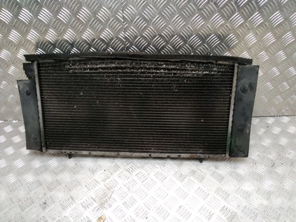 RADIATEUR EAU MG MG TF Cabrio 1.8 160 16V (18K4K) 2002 8200357536 - Photo 2/2