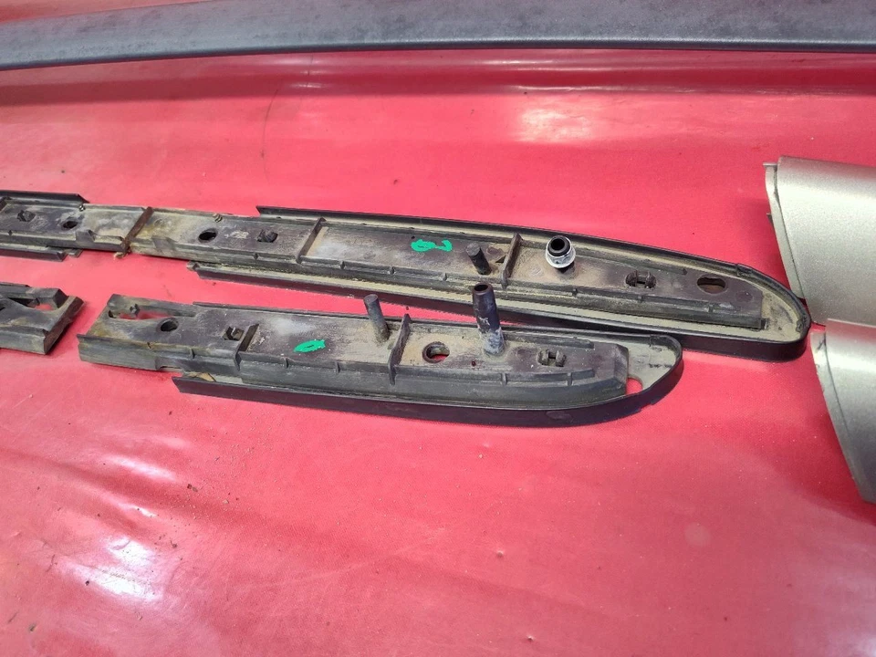 2002-2013 Cadillac Escalade EXT базовый багажник лыж крыша стойка полный комплект 11U краска - Изображение 3 из 4