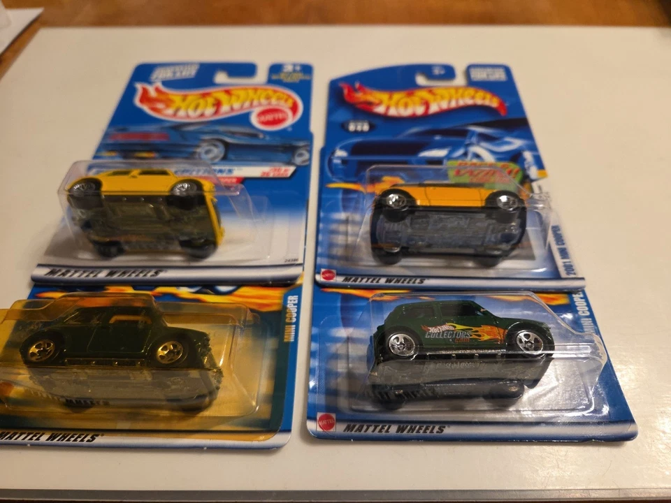 4 Hot Wheels Mini Cooper 35th Green Variation Black Yellow 1st Edition 2000 2002 - Image 4 of 4