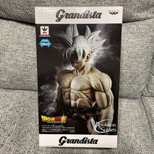 Dragon Ball Super Grandista Son Goku Ultra Instinct Figure Resolution of Soldier