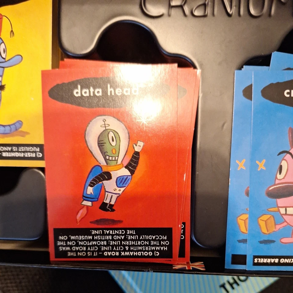 Cranium Booster Box 1 UK Edition 800 Cards Half cards Very Good Condition - Image 3 of 4