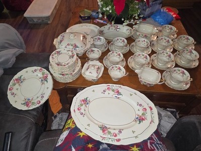 Royal Bohemia ''The Kingsford'' or ''KPM Royal Ivory Pattern Germany DWS''