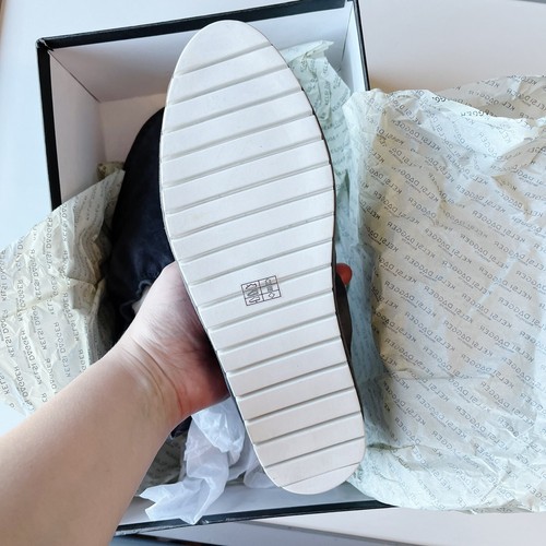 Kelsi Dagger Brooklyn Royce Slip-On Suede Bootie Sneakers Gray Size 6 $160 NEW - Picture 10 of 12