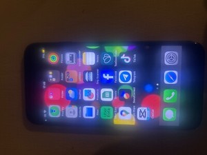 iPhone 8 mit installiertem und aktivem TIC TOK /64GB - Schwarz (Entsperrt) A1905 (GSM)