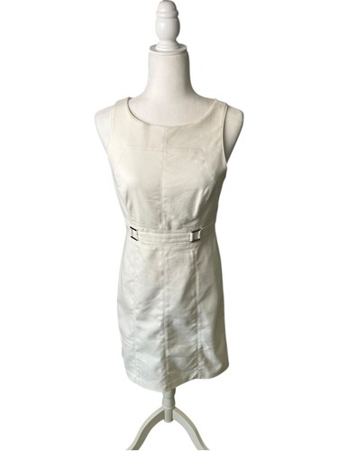 White House Black Market Dress Size 4 White Dress With Silver Tone Accents WHBM