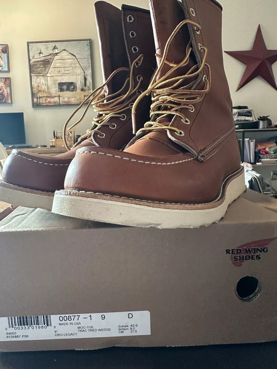 Red Wing 8 Inch Moc Toe Boot # 877 Oro Legacy Leather Men 9D