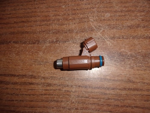 Suzuki Outboard 15710-96J00 175HP Fuel Injector - Bild 6 von 7
