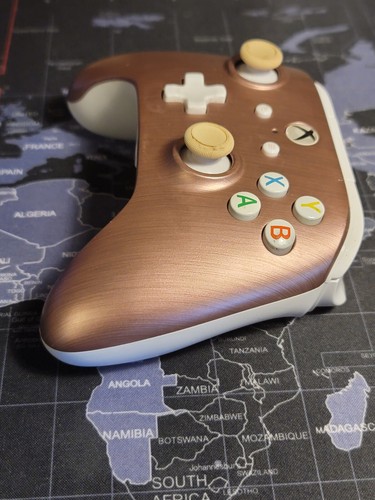 Power A Enhanced Wired Controller For Xbox One (Rose Gold / 1510226-02) - Picture 6 of 7