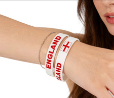 2 PACK England Wristbands Silicone Rubber World Cup Football Cricket Party Flag
