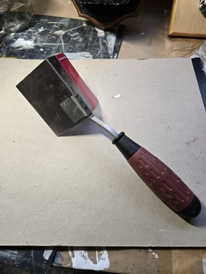Ace 3-1/2'' Outside Tape Corner