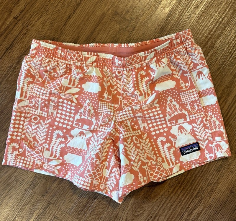Patagonia Baggies Shorts Girls Size Large 12 NEW Peak Pink