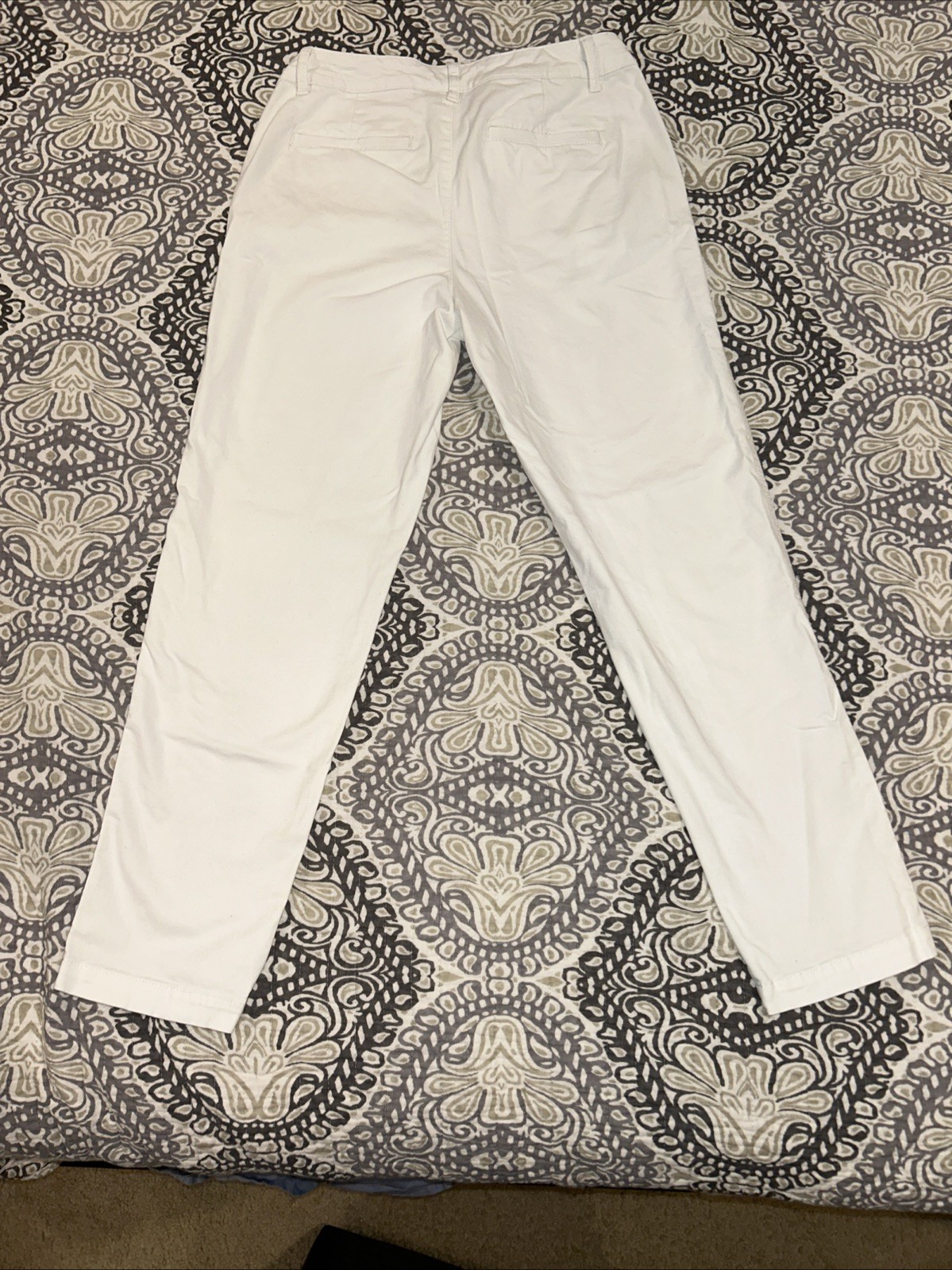 Amazon Essentials White Pants Size 4 With 4 Pocke… - image 8
