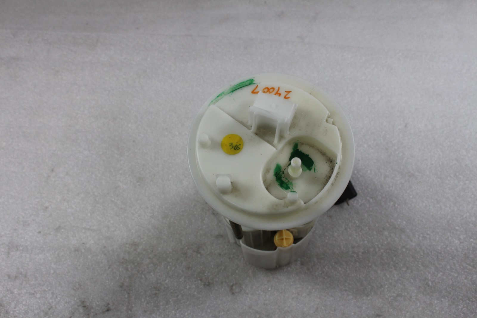 Maserati GranCabrio, Fuel Pump, Used, P/N 248047
