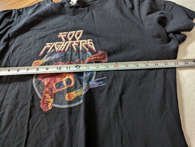 Vintage Foo Fighters Tshirt size XXL Band 90s Y2k Raygun