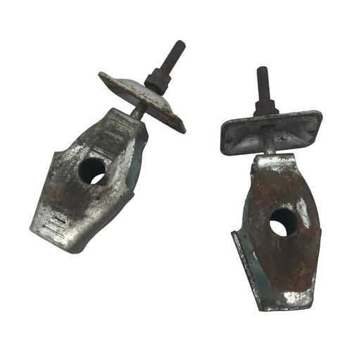 Honda CBR 125 JC34 Kettenspanner Chain Schwinge back Hinterrad Achse