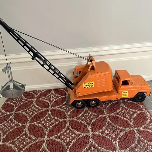 TONKA STATE HI-WAY DEPT. MOBILE CLAM CRANE 1960s ORANGE