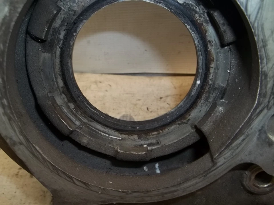 00-03 Deville Eldorado Seville Water Pump Housing Crossover Pipe 12567536 OEM - Image 3 of 4