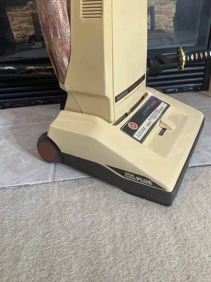 Hoover U3109 Concept One Upright Vacuum Cleaner Power Drive. New Belts - Image 4 of 4