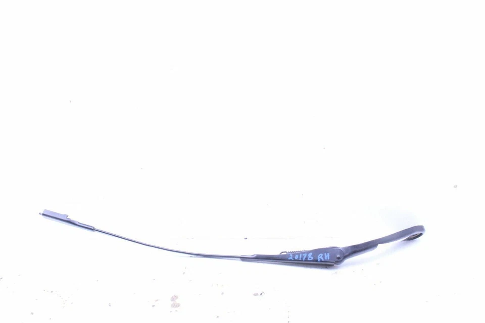 BMW M4 F82 2015 brazo limpiaparabrisas derecho OEM usado Foto 2 de 4