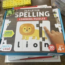 Chuckle & Roar Learning Puzzle Spelling – 70pc