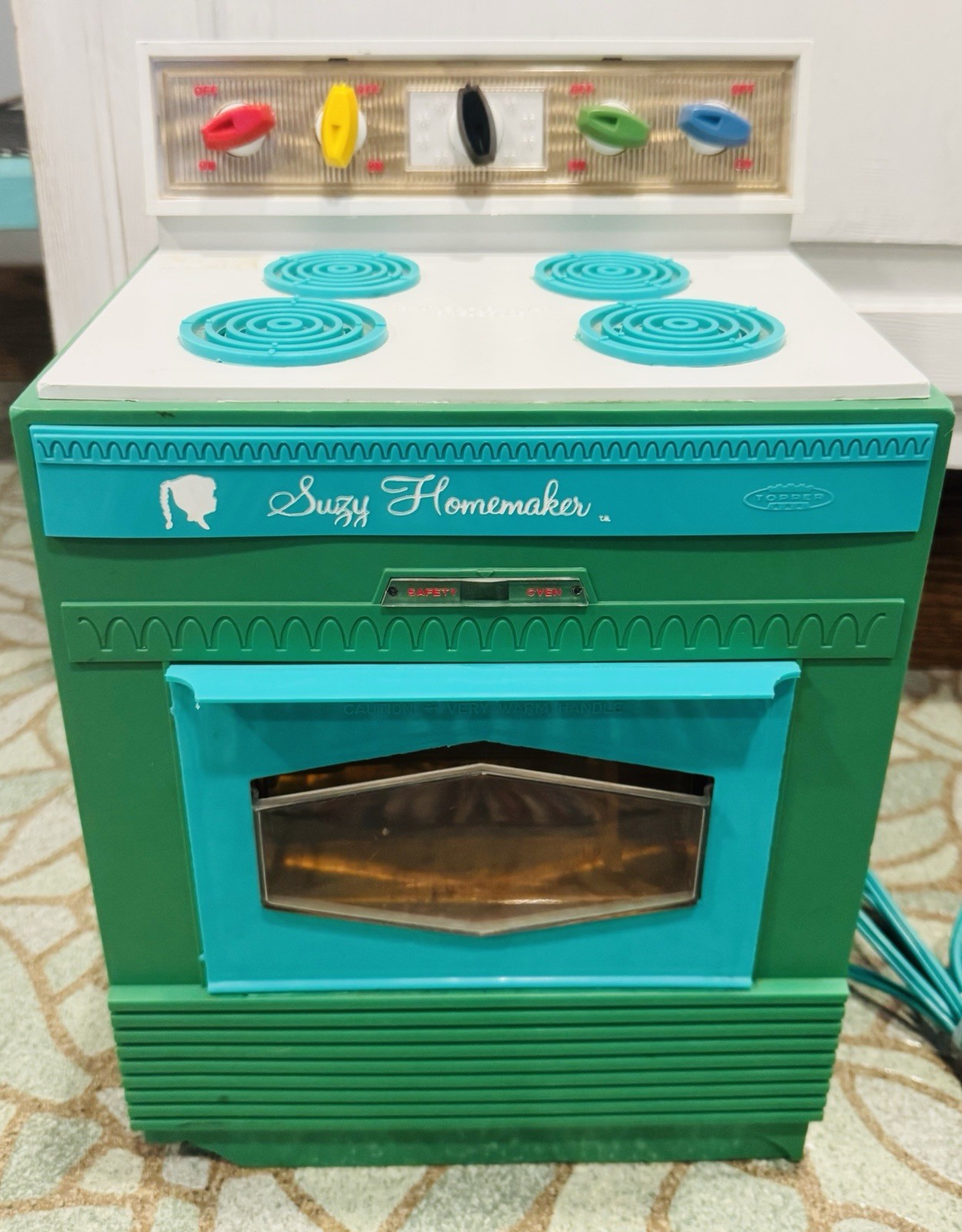 Vintage 1960’s 1960s Suzy Homemaker Safety Oven Topper Toys Works +3 Pans