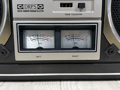 HITACHI TRK-8180 Boombox Cassette Player Radio Maintained Working