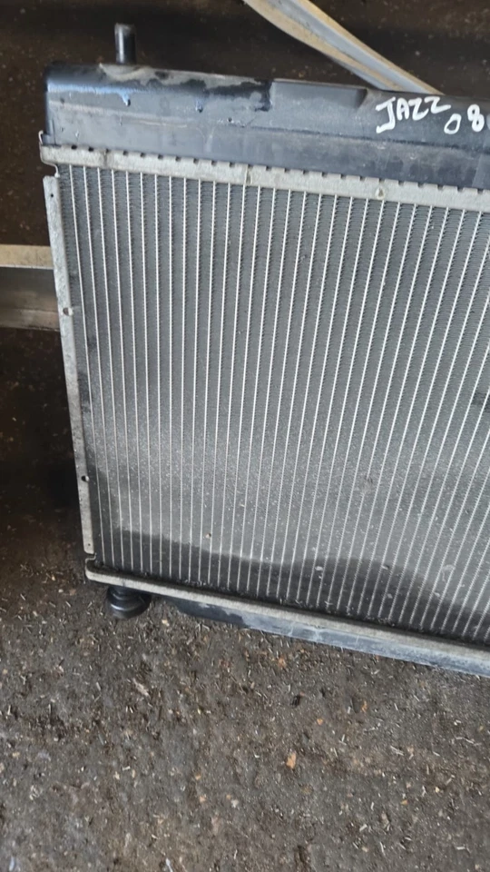 HONDA JAZZ MK2 2006 1.4 AUTOMATIC RADIATOR PACK - Image 4 of 4