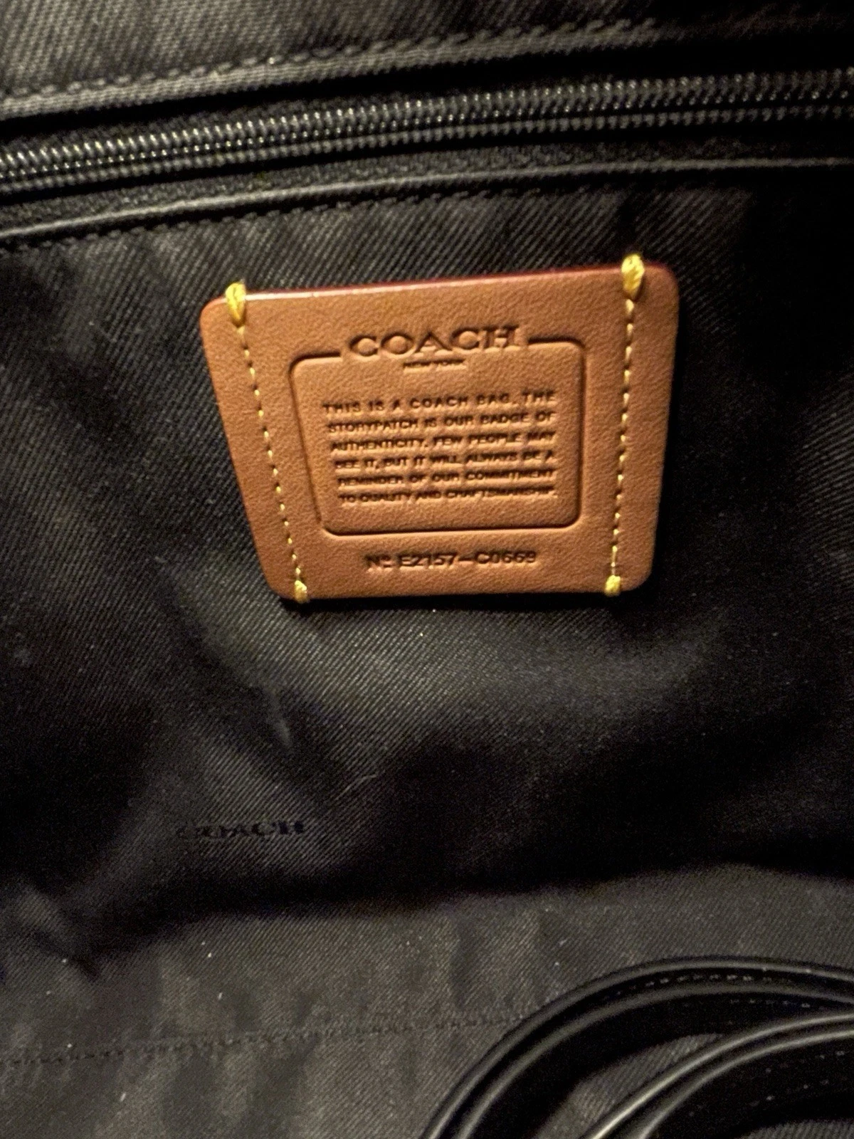 Borsa a tracolla Coach Elise Badge jacquard nuova viola e nera