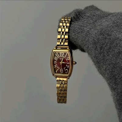 Vintage Style Damen Armbanduhr - elegantes Retro Design, klassische zeitlose Uhr