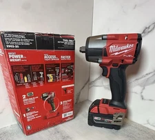 Milwaukee 2962-20 1/2” Mid Torque Impact Wrench With 5.0 Oil Resistant Battery 