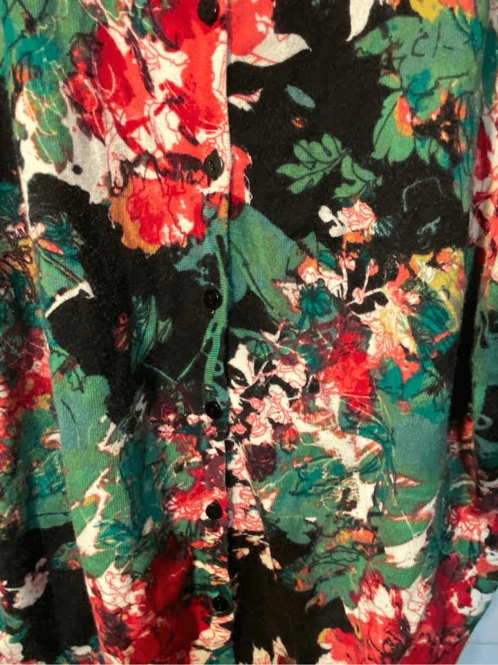 Joseph A women’s floral, 3/4 sleeve cardigan sweater S/2X - Image 3 of 4