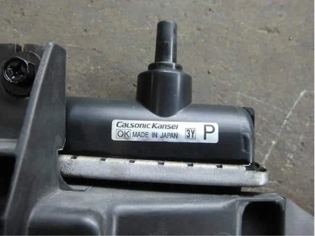 NISSAN Cube 2003 UA-BZ11 Radiator [Used] [PA67490239] - image 3 of 4