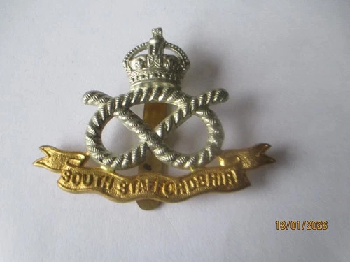 SOUTH STAFFORDSHIRE REGIMENT WW2 BI-METAL CAP BADGE (JR GAUNT)
