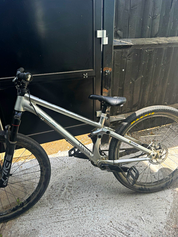 Canyon Stitched 720 (FRAME ONLY)