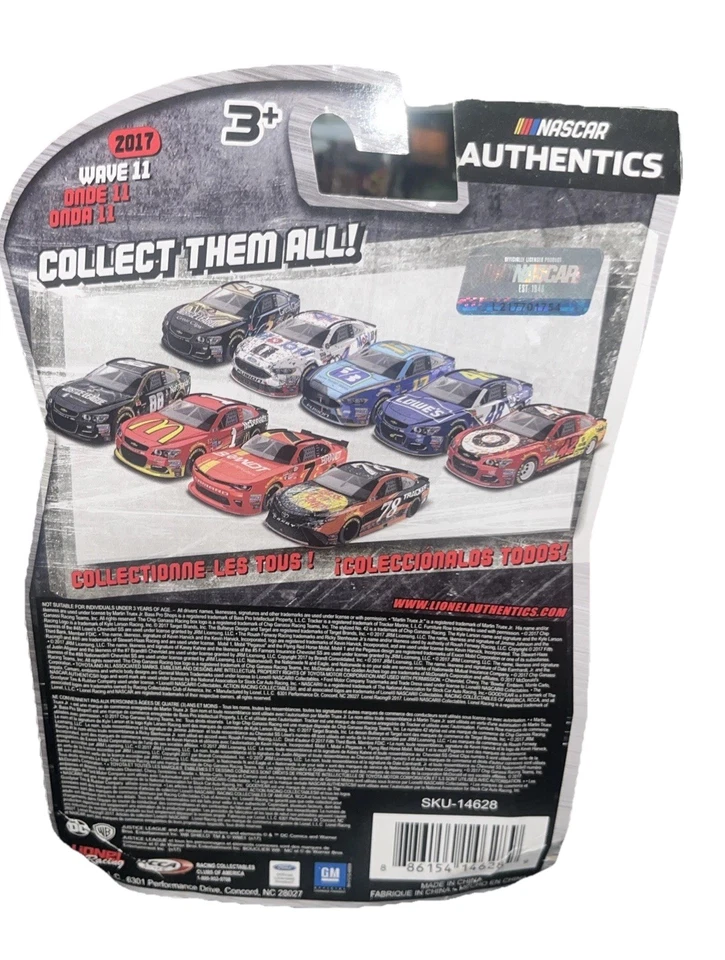 JAMIE MCMURRAY #1 McDonalds Ganassi 2017 NASCAR Authentics 1:64 Diecast Wave 11 Foto 3 de 4