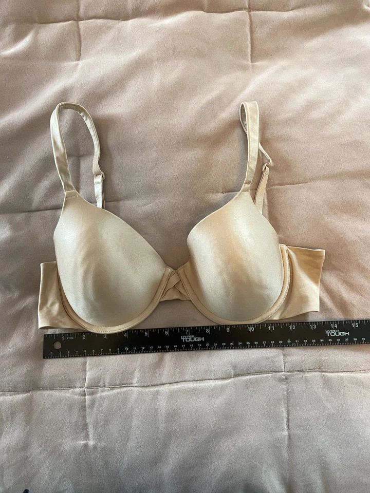 Barely There 女式米色浅衬里钢圈可调肩带文胸 36C 码 — 第 4/4 张图片